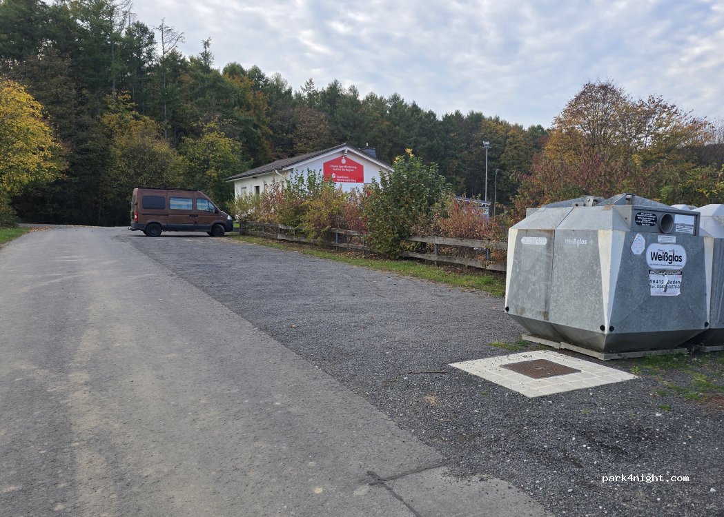 (56412) Niederelbert - Nordstraße — foto