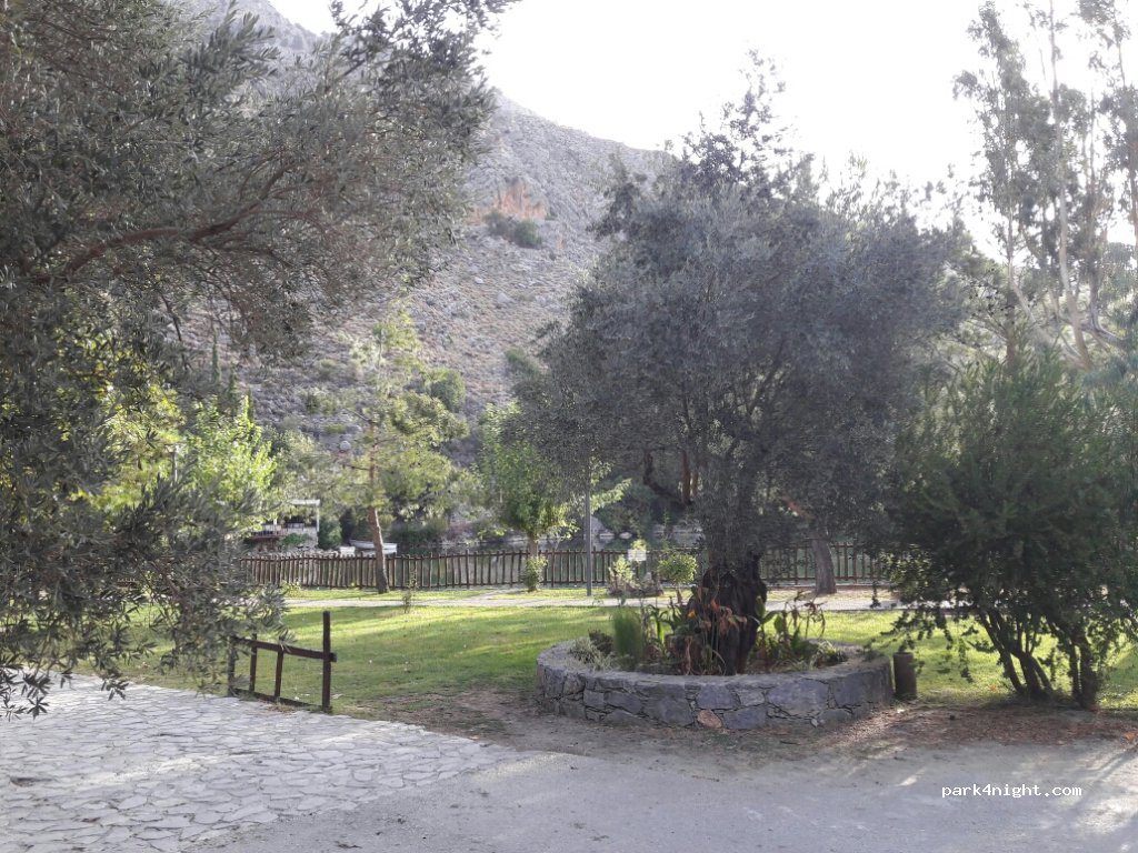 (700 02) Zaros - Unnamed Road — foto 3