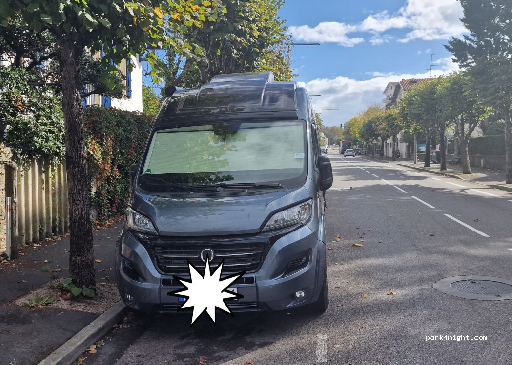 (64200) Biarritz - Avenue de la Marne — foto