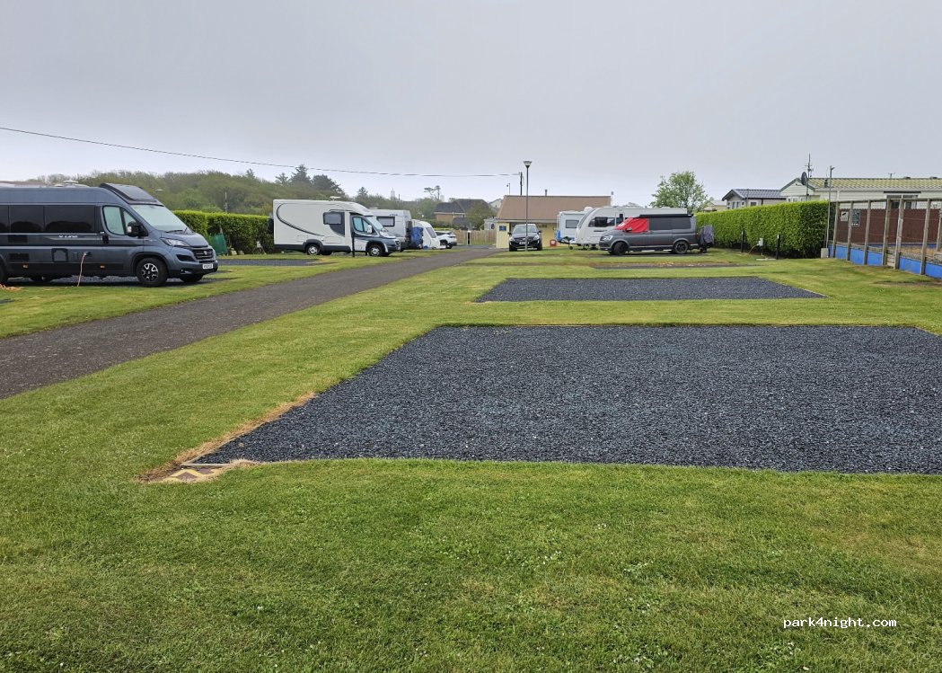 Newtown Cove Caravan & Camping Park — foto 4