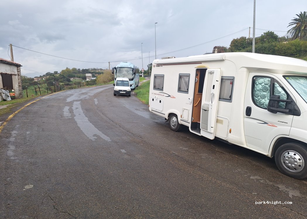 (39540) San Vicente de la Barquera - N-634 — foto