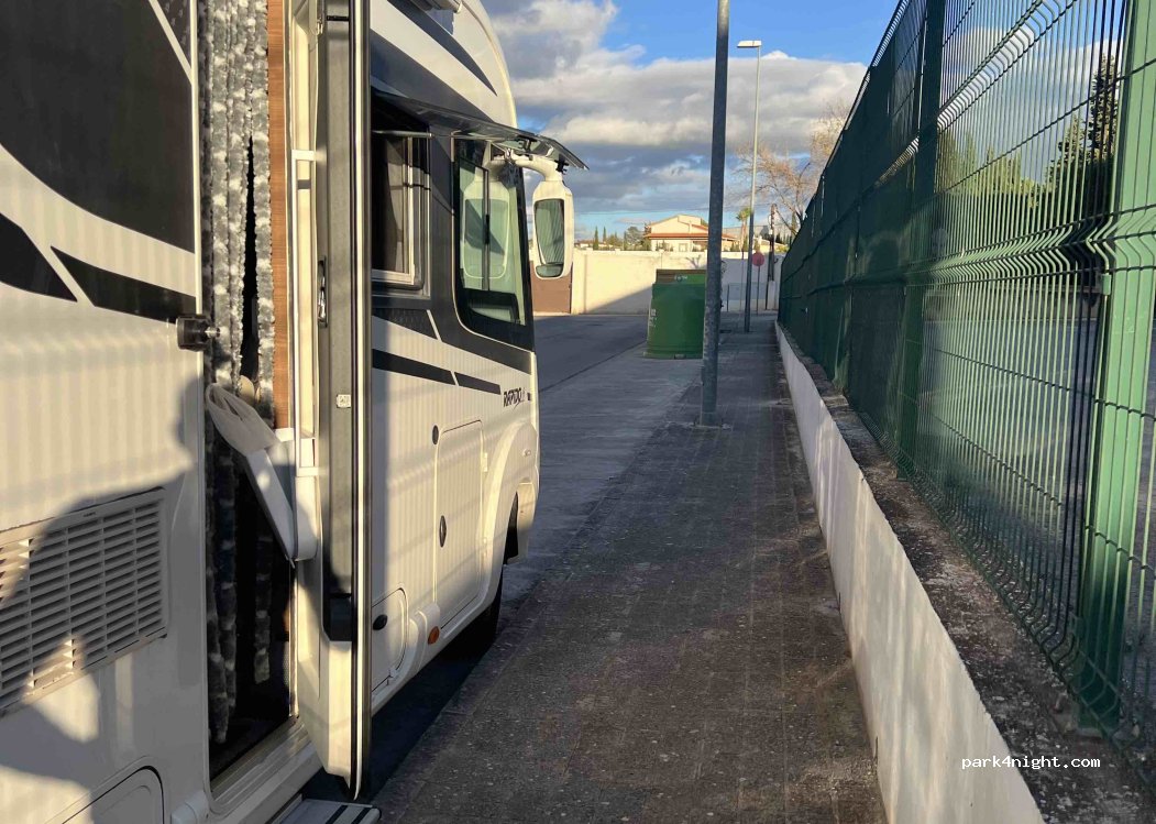 (41580) Casariche - Calle Domingo Caballero González — foto 3