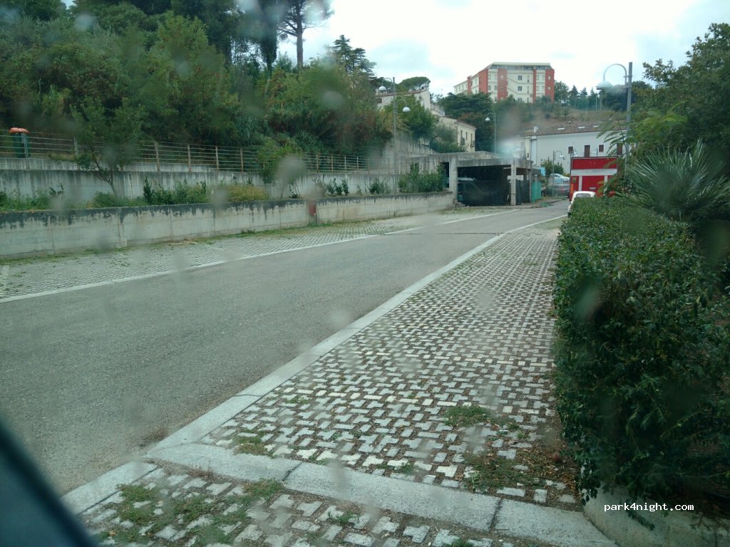 (86035) Larino - 24 Via Circonvallazione — foto