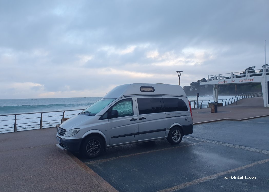(22700) Perros-Guirec - Boulevard Joseph Le Bihan — foto 3