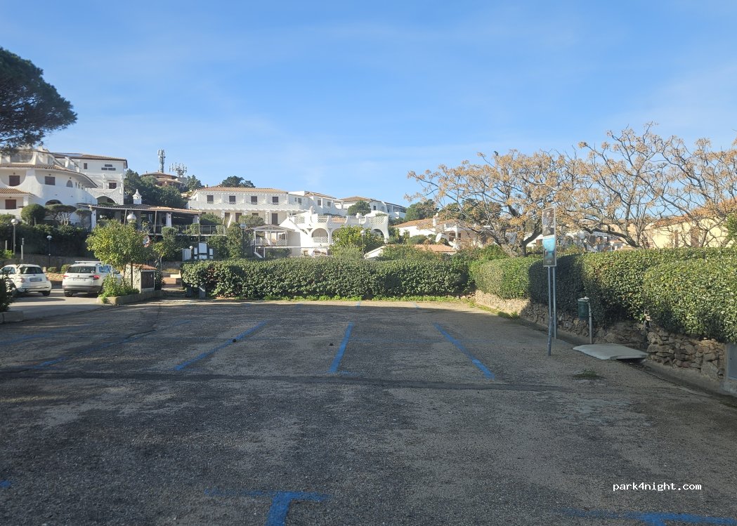 (07021) Alzachèna/Arzachena - Via Cala Battistoni, 15 — foto