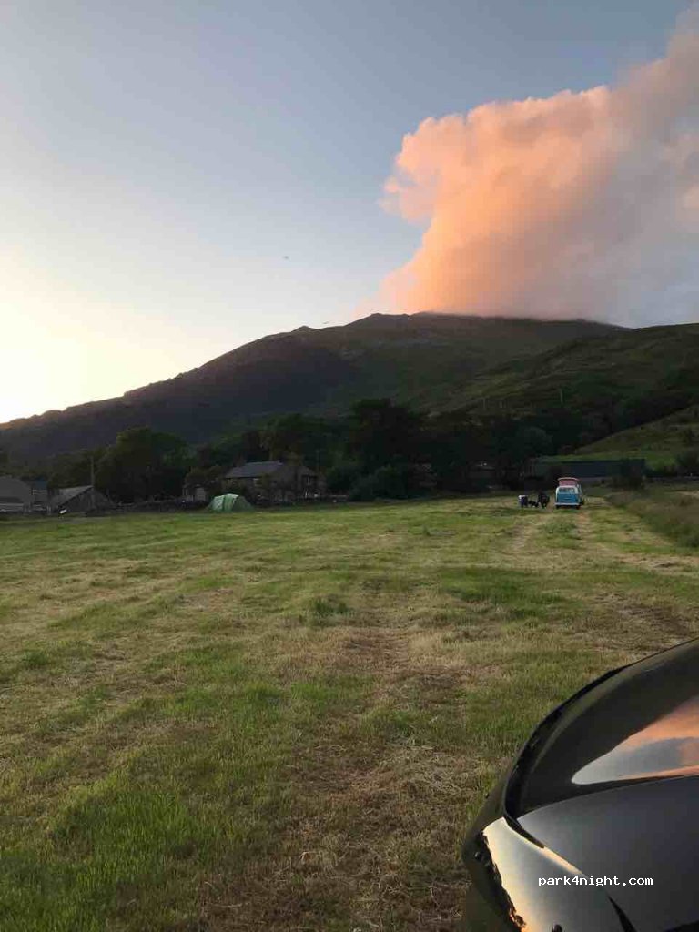 Tŷ Isaf Campsite — foto 3
