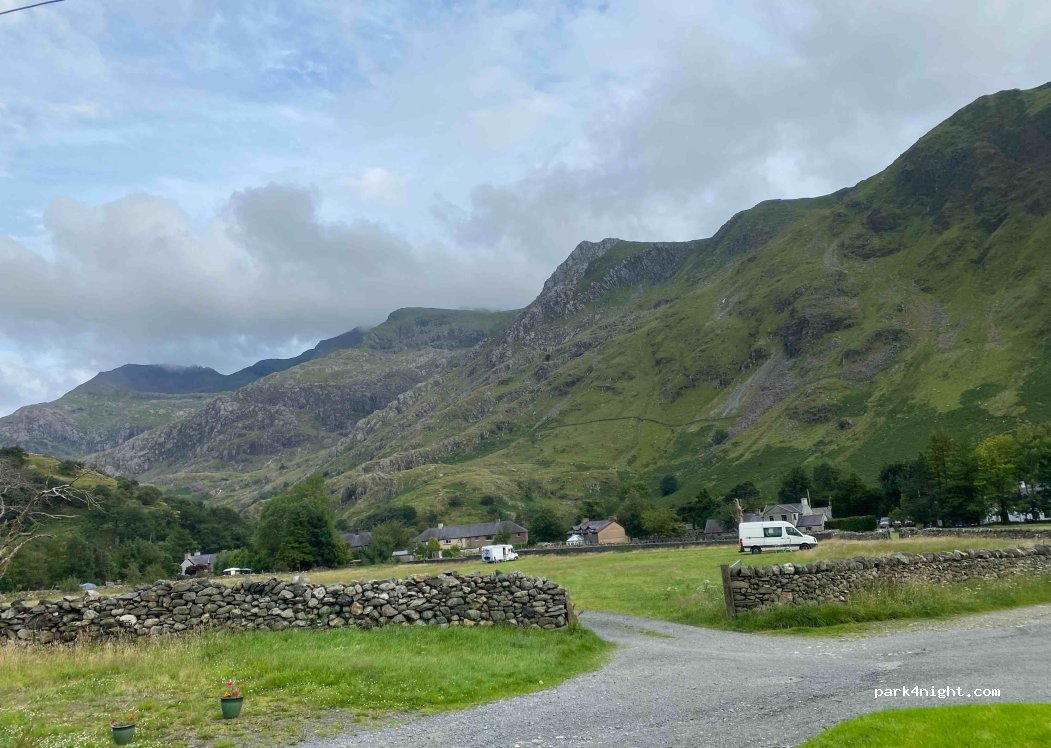 Tŷ Isaf Campsite — foto 4