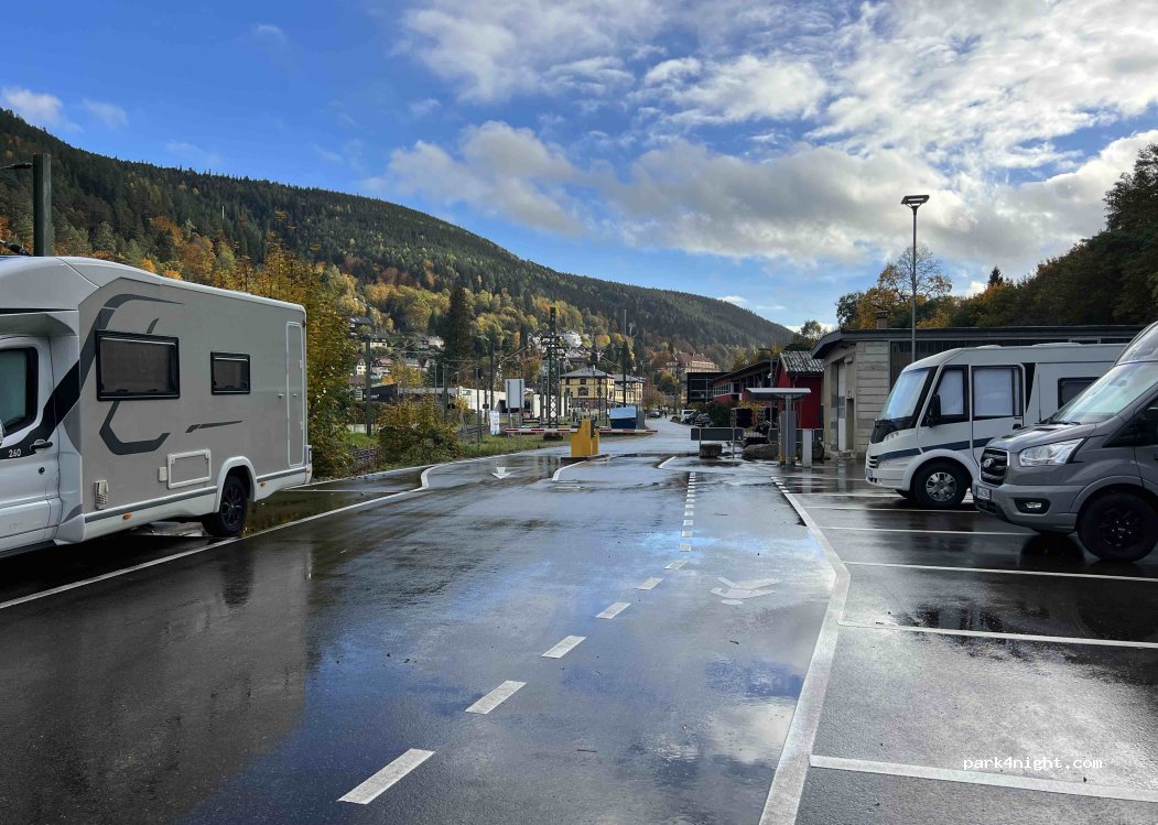 (75323) Bad Wildbad - Ladestraße — foto 3