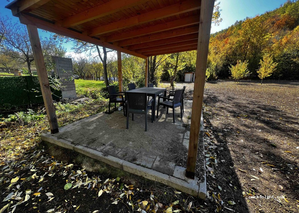 Camping Villa Treehouse Pleshine Ferizaj — foto 2