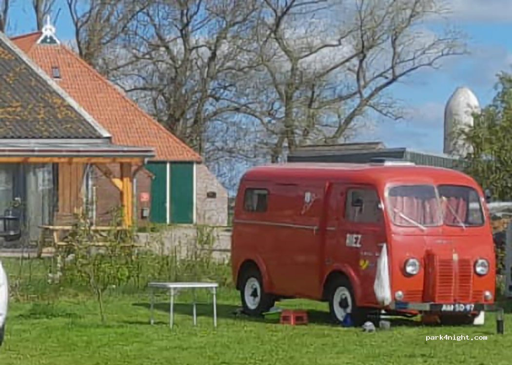 By Age boeren natuurcamping — foto