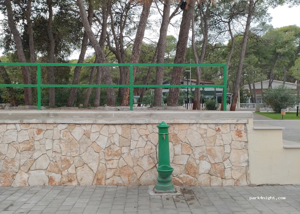 (74011) Castellaneta - Piazza John Fitzgerald Kennedy — foto 2