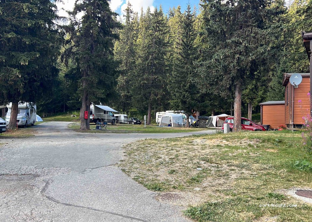 Camping de la Forêt Exposé — foto