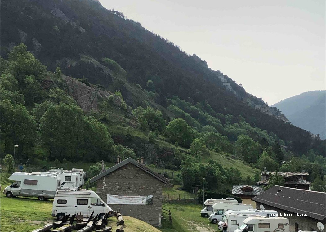 Area Sosta Camper le Casermette Fenestrelle — foto 3