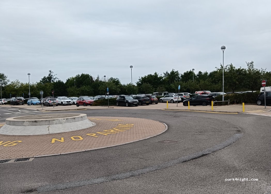 (RH15 9XN) Mid Sussex - Jane Murray Way — foto 2