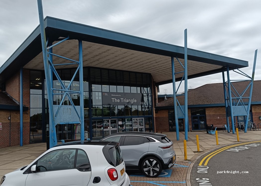 (RH15 9XN) Mid Sussex - Jane Murray Way — foto 3