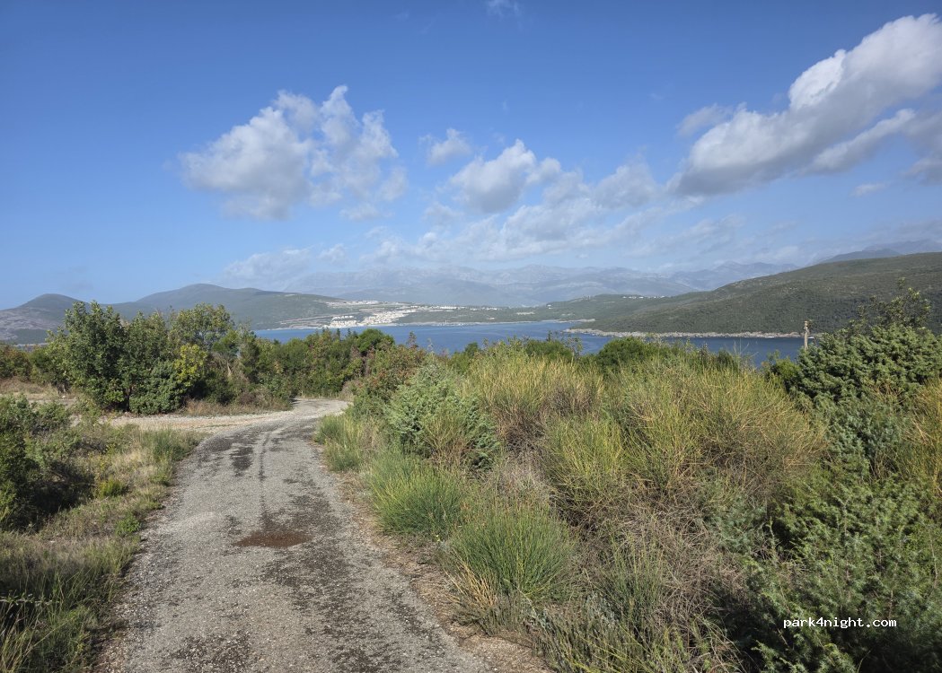 (85323) Bigova - Unnamed road — foto