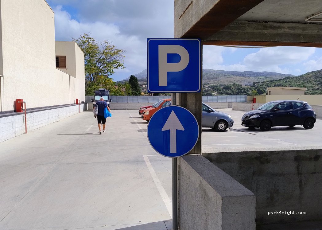 (91015) Custonaci - Via Padre Francesco Randazzo — foto