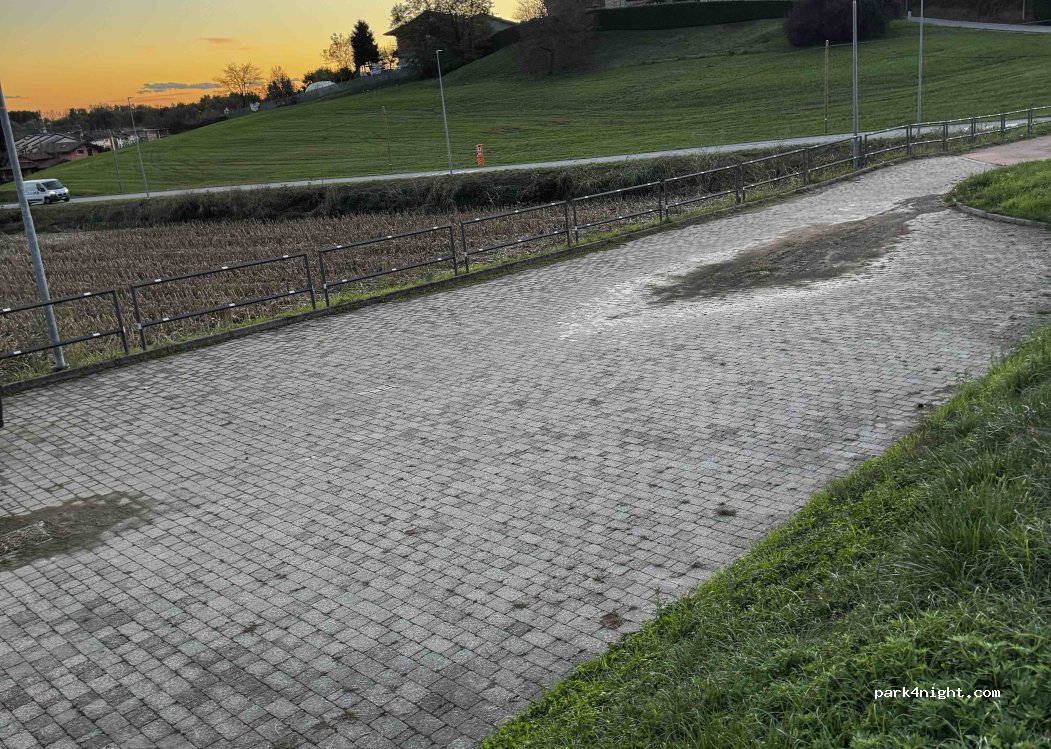 (28013) Maggiate Inferiore - Piazzale Pitagora — foto 3
