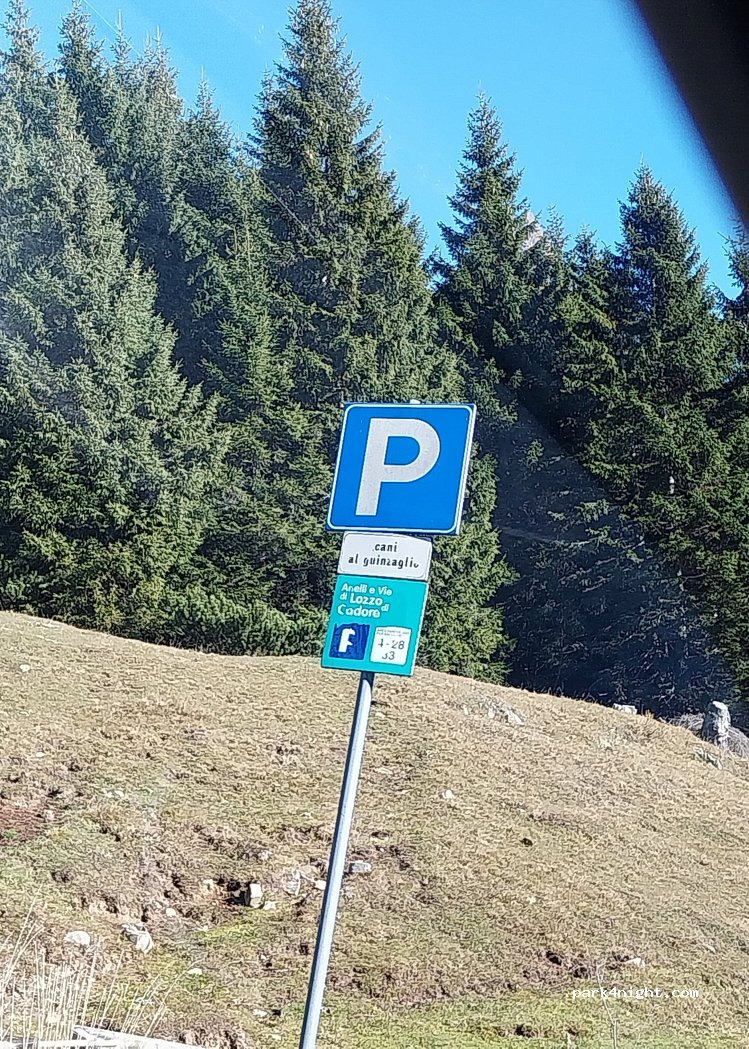 (32040) Lozzo di Cadore - Unnamed road — foto