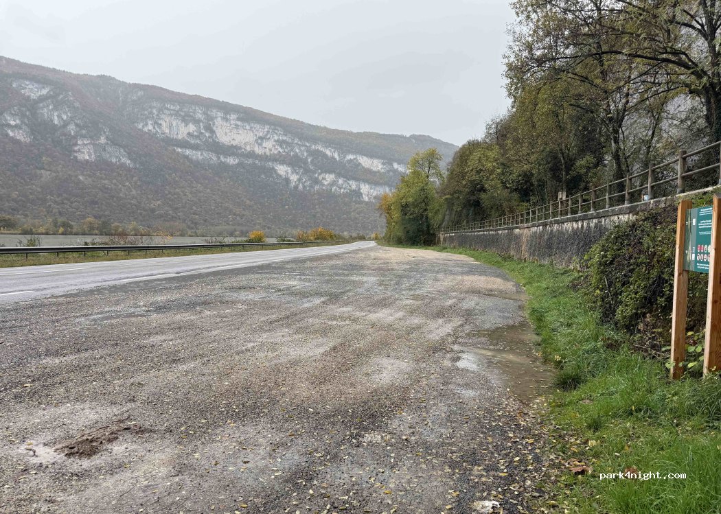 (01300) Peyrieu - Ligne de Pressins à Virieu-le-Grand — foto