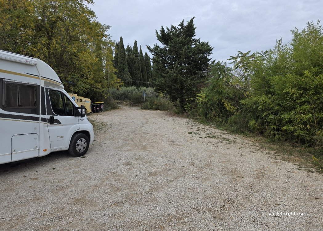 (53030) Radicondoli - Strada da Belforte a Cornocchia — foto