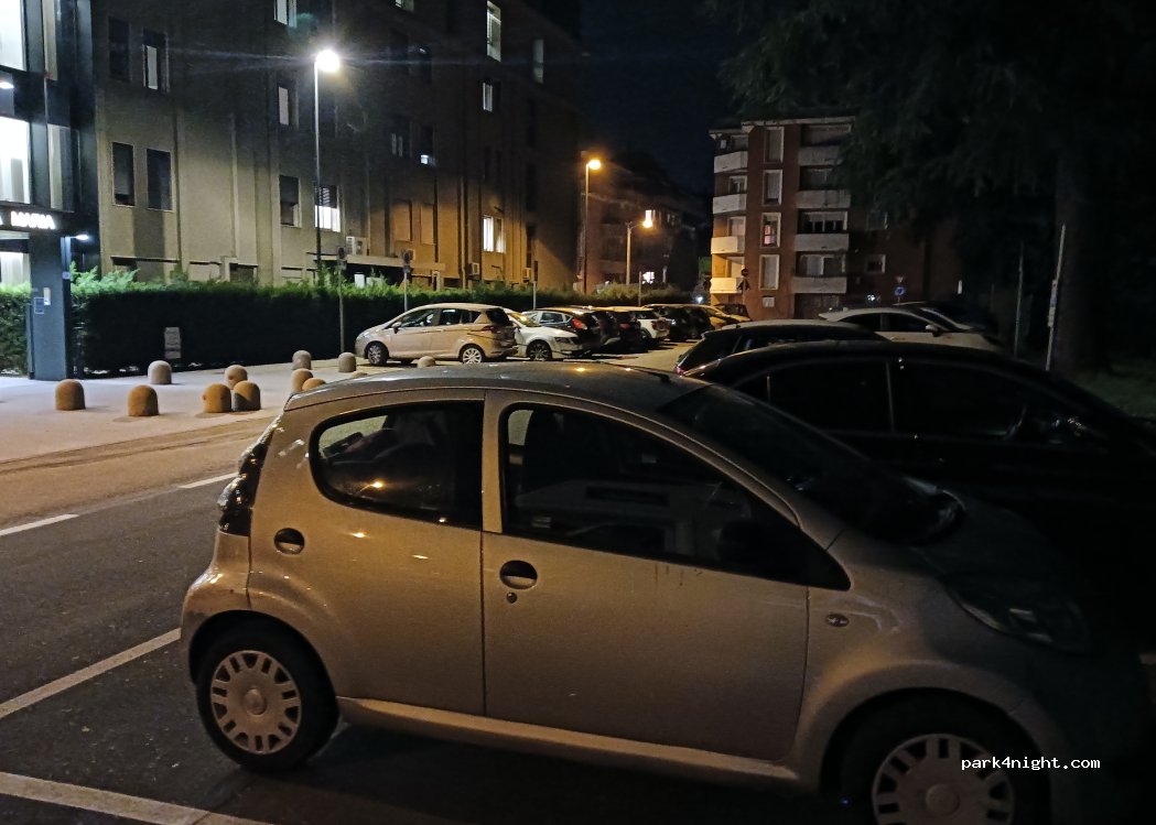 (35138) Padua - Via delle Melette — foto
