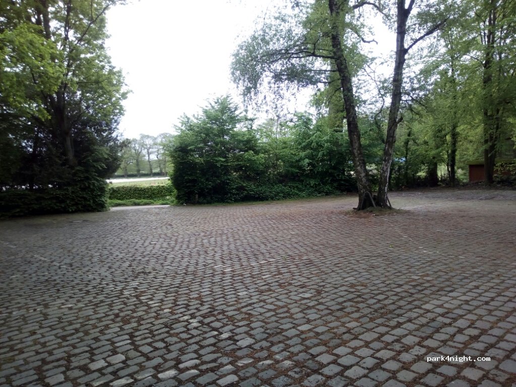 (40472) Düsseldorf - Bauenhäuser Weg — foto