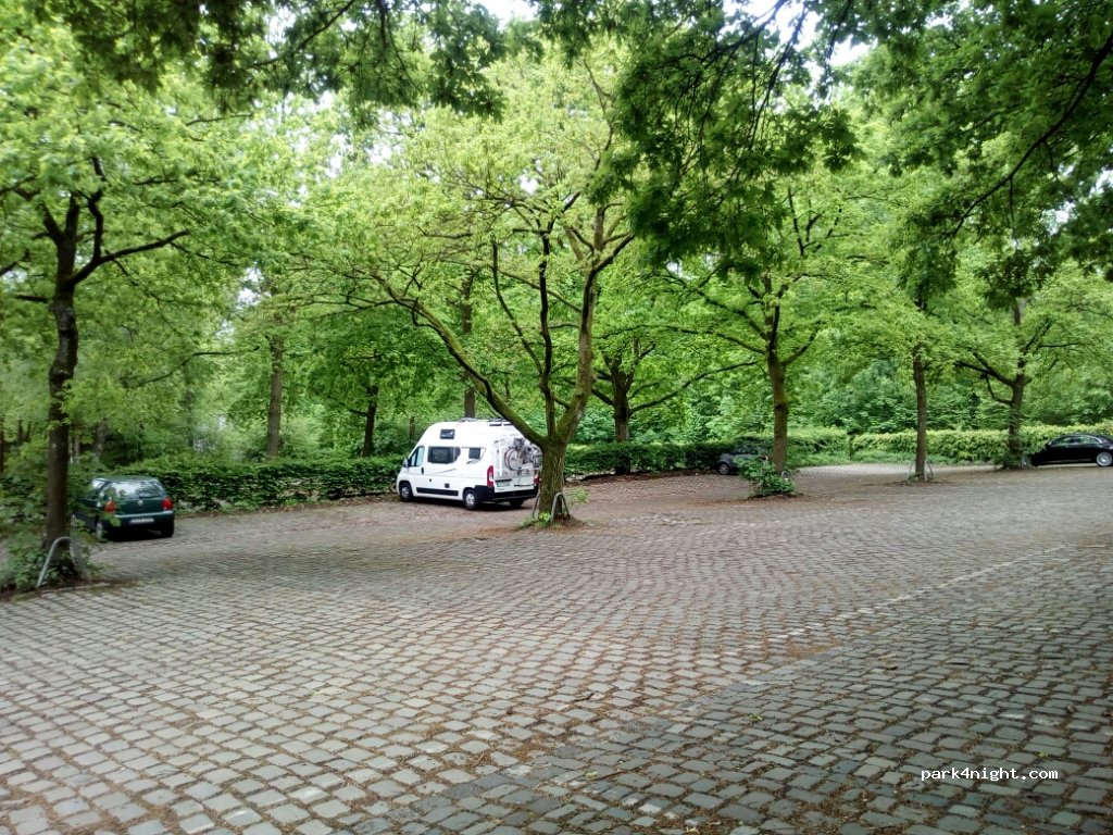 (40472) Düsseldorf - Bauenhäuser Weg — foto 2