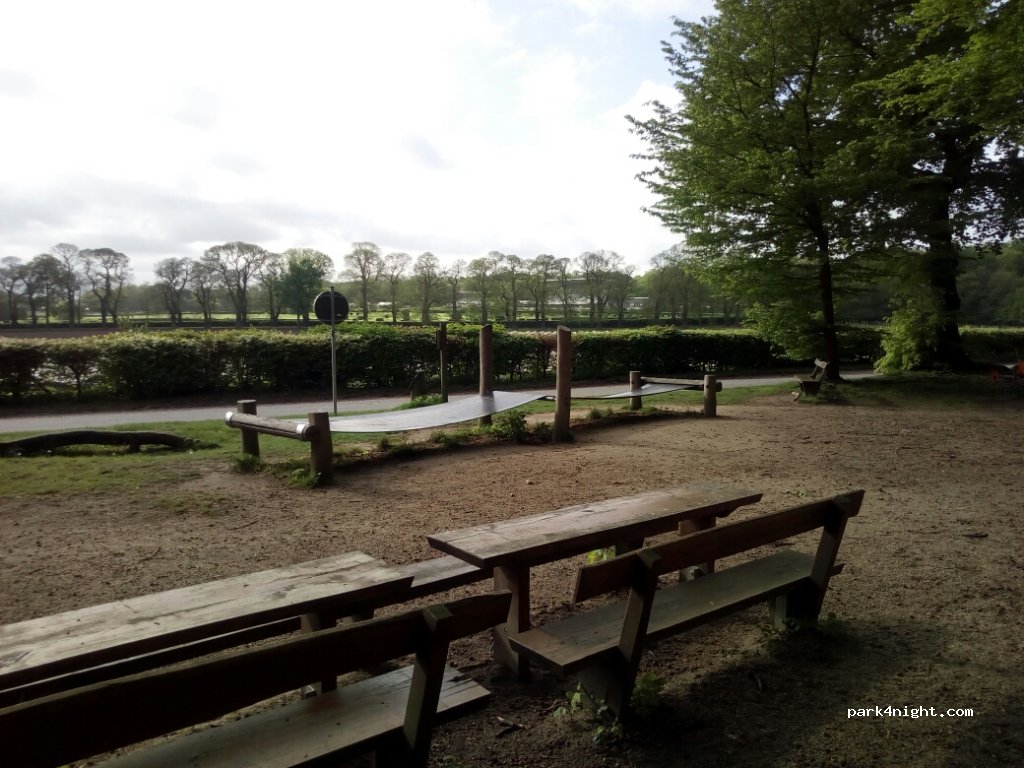 (40472) Düsseldorf - Bauenhäuser Weg — foto 3