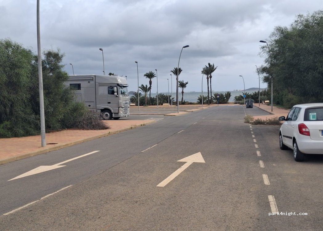 (30368) Cartagena - Calle Ría de La Coruña — foto 2
