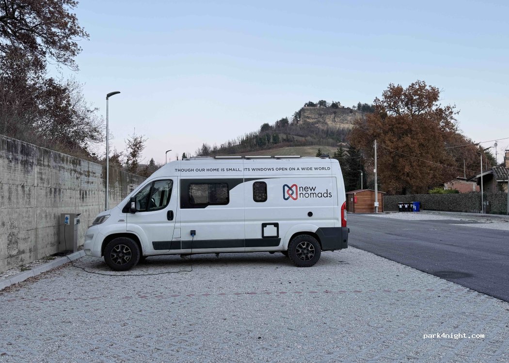 (62026) Penna San Giovanni - Strada Provinciale 54 — foto 4
