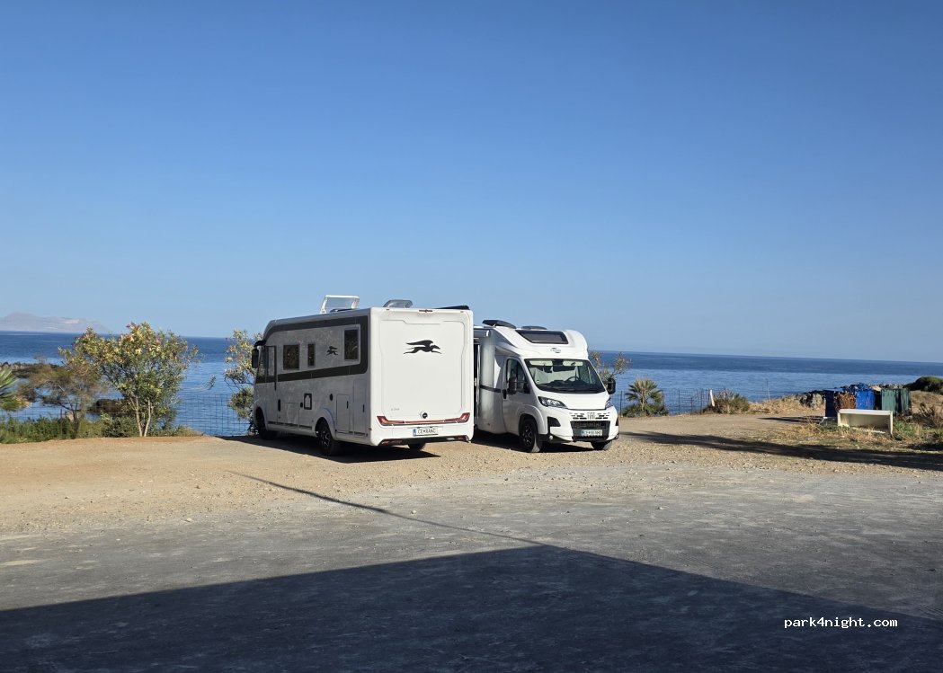 (741 50) Rethymni Municipality - Unnamed road — foto 2