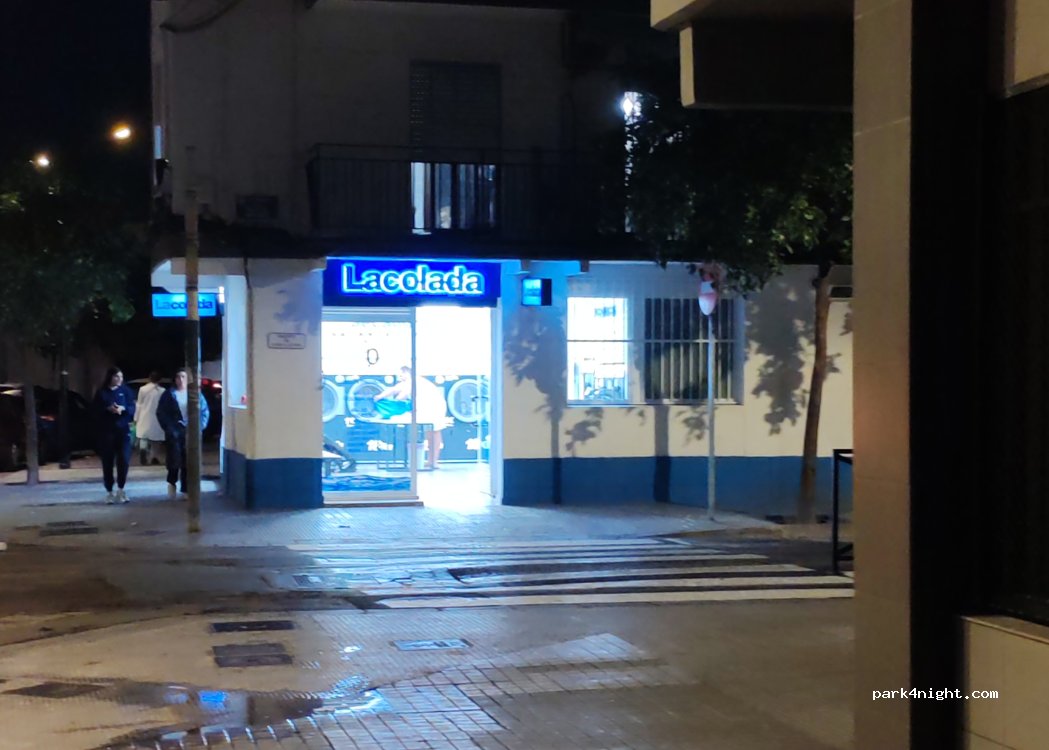 (46024) Valencia - Carrer de les Fontilles 30 — foto