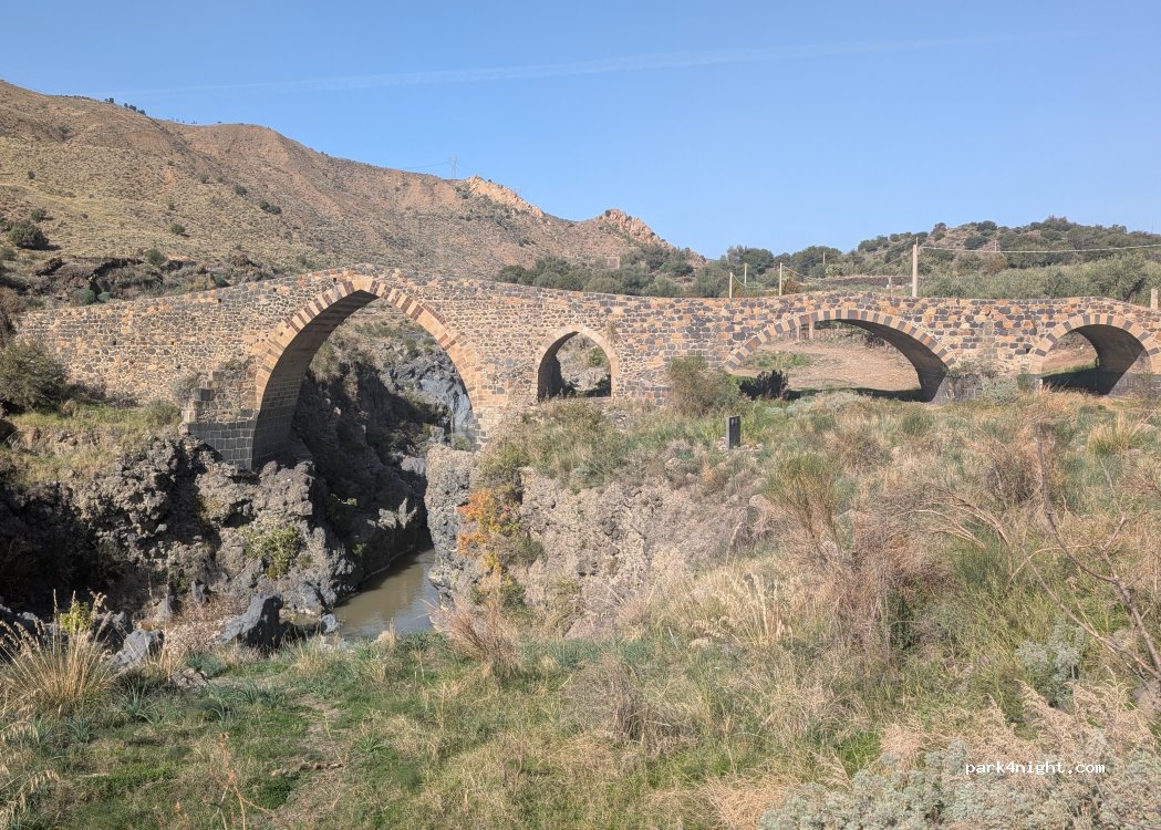 (94010) Centuripe - Strada provinciale Cozzavento-Barbaro-Ponte Saraceni — foto 5