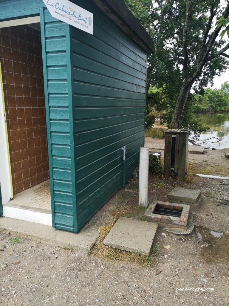 (33740) Arès - Rue du Port Ostréïcole — foto