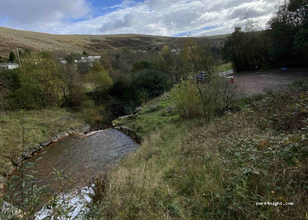 (CF39 8TB) Gilfach Goch - High Street — foto 2