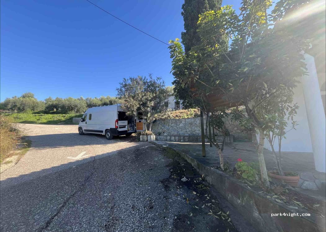 (27054) Xirochori - Unnamed road — foto