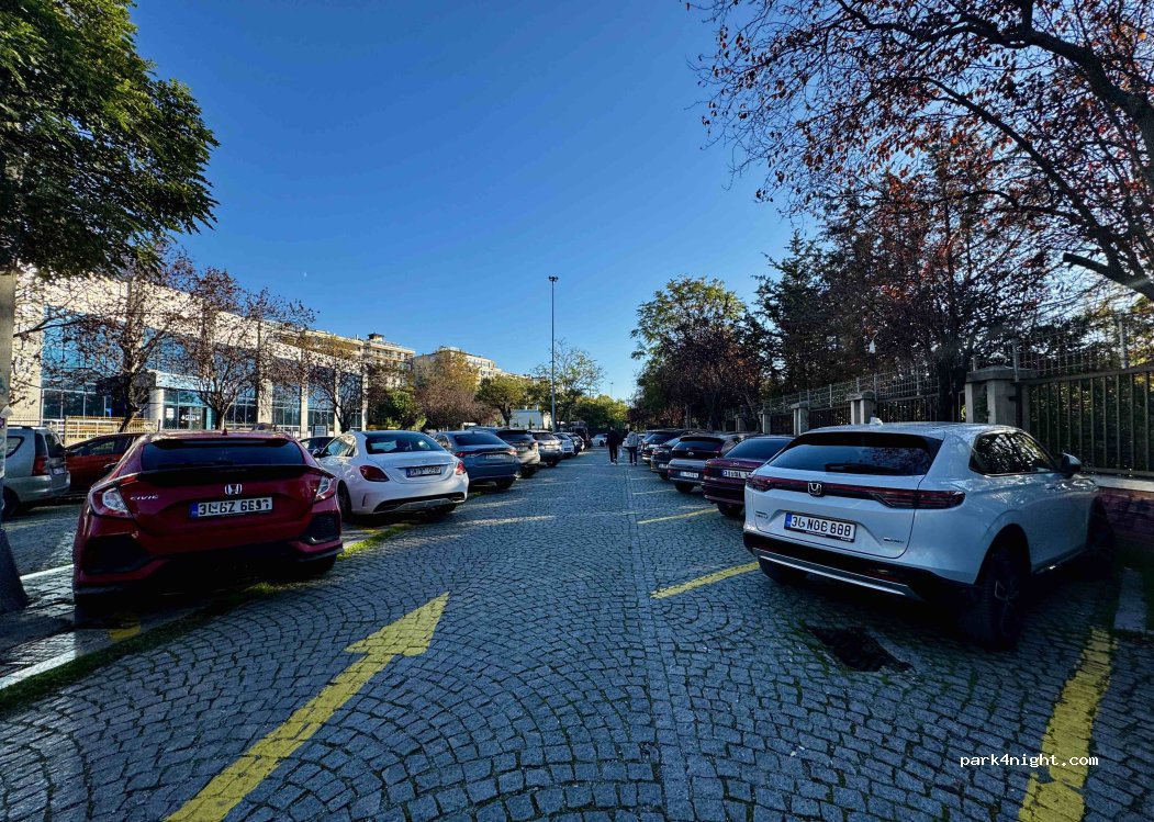 (34710) Kadıköy - Damga Sokağı — foto