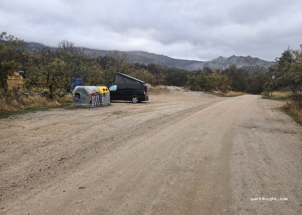 (28491) Navacerrada - Camino del Río — foto