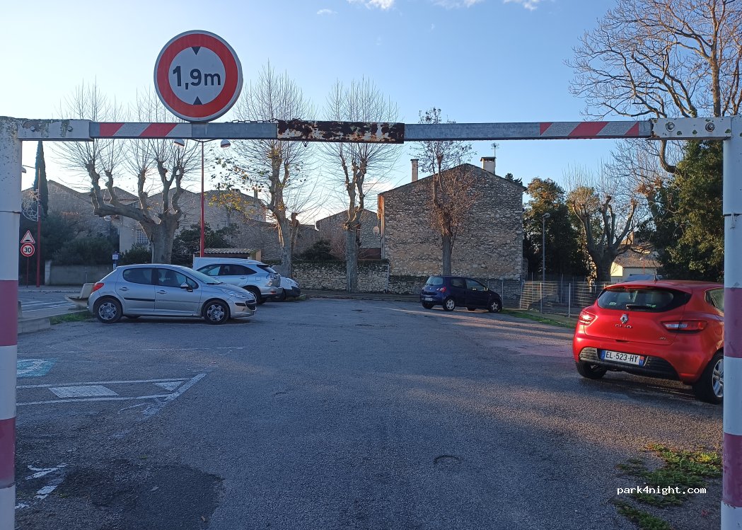 (11110) Vinassan - Rue du Docteur Augé — foto 2