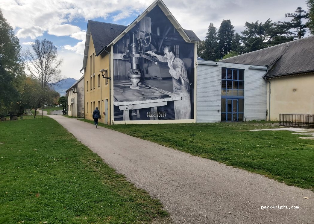 (65200) Bagnères-de-Bigorre - Promenade Tony Poncet — foto 4
