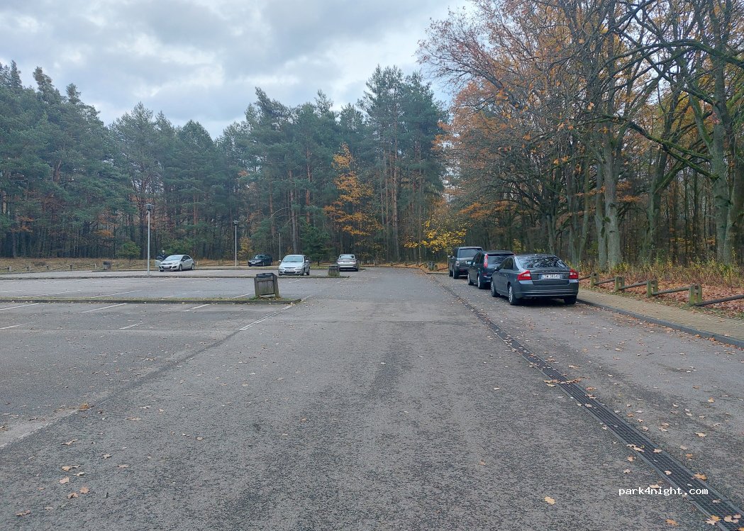 (05-085) Granica - Unnamed Road — foto