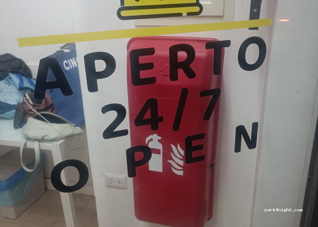 (84124) Salerno - Via Luigi Guercio 28 — foto 2