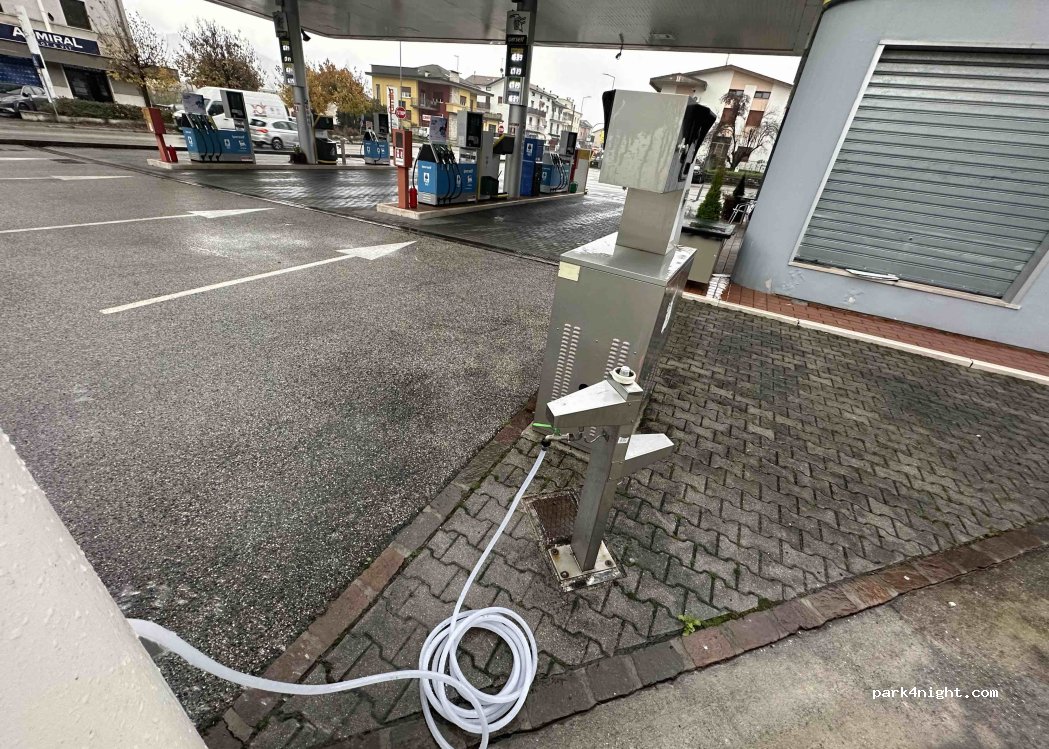(32032) Feltre - Via Belluno — foto