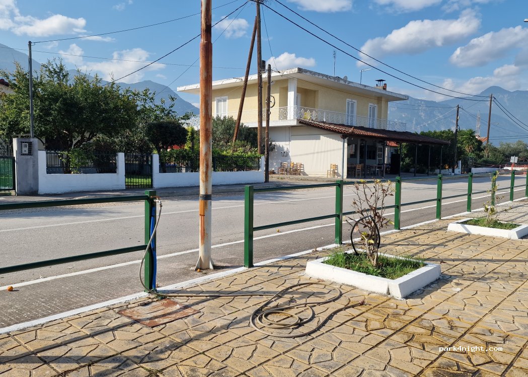 (35 100) Ano Damasta - Provincial Road 35 — foto