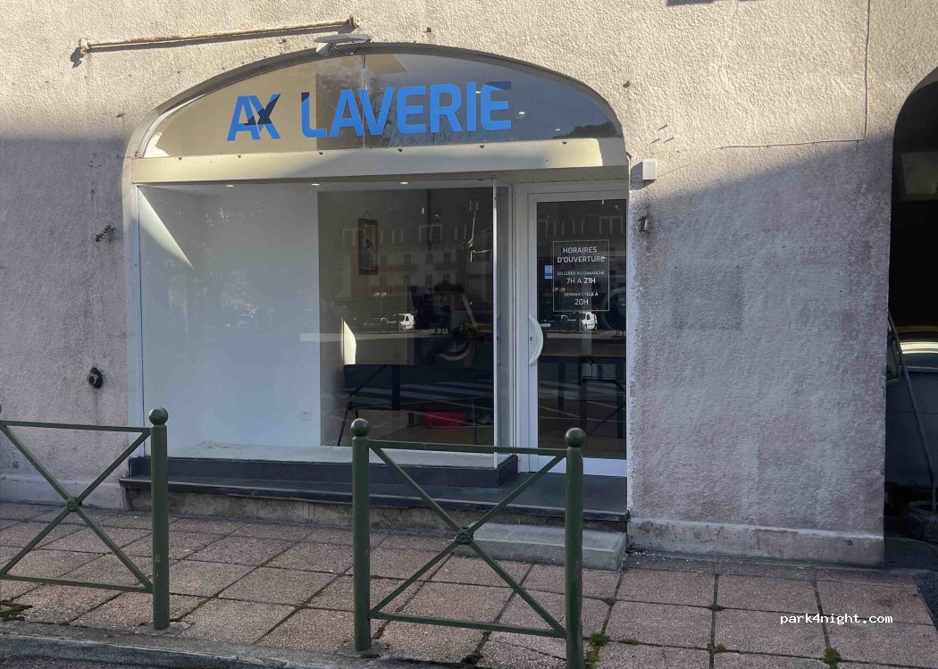 (09110) Ax-les-Thermes - 5 Av. Dr François Gomma — foto