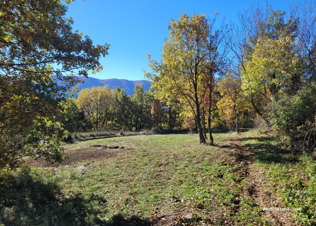 (84750) Saint-Martin-de-Castillon - Chemin des Granges — foto