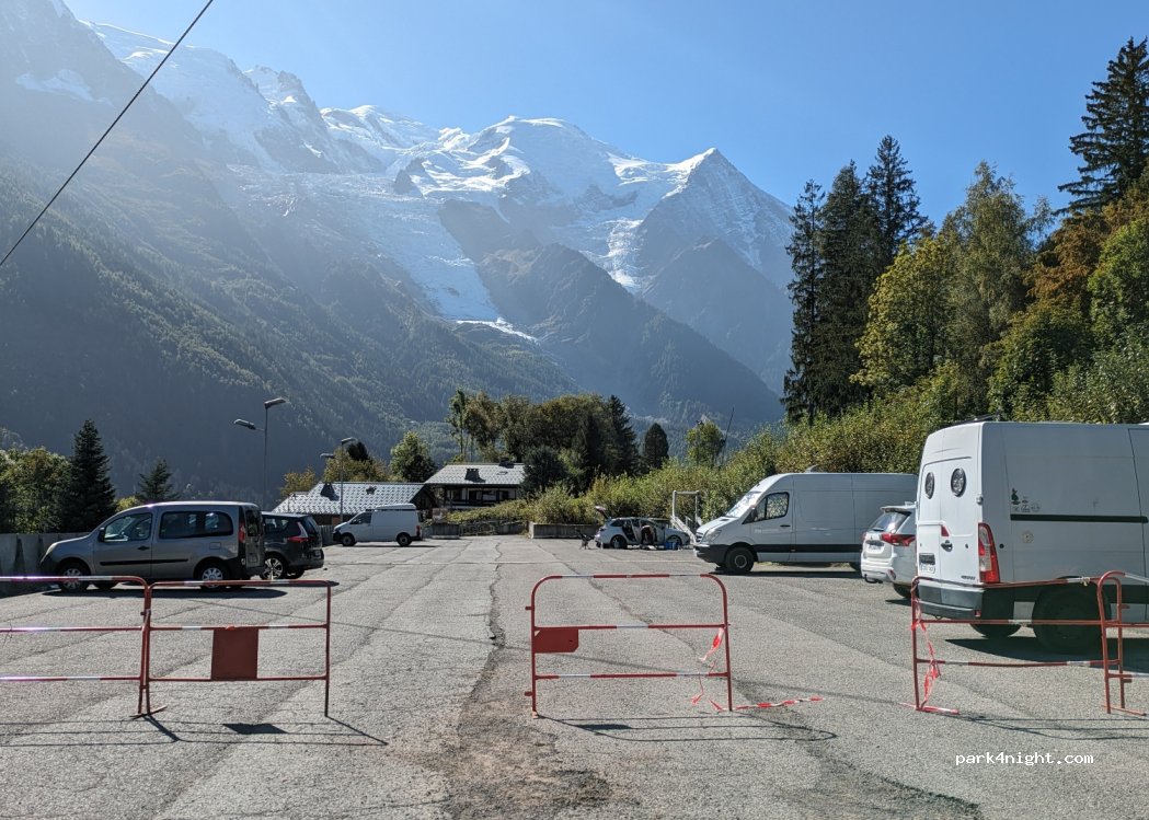 (74400) Chamonix-Mont-Blanc - 99 Chemin des Chauderons — foto 2