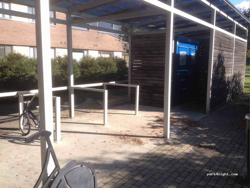 (80012) Pärnu - 4 Sadama — foto 2
