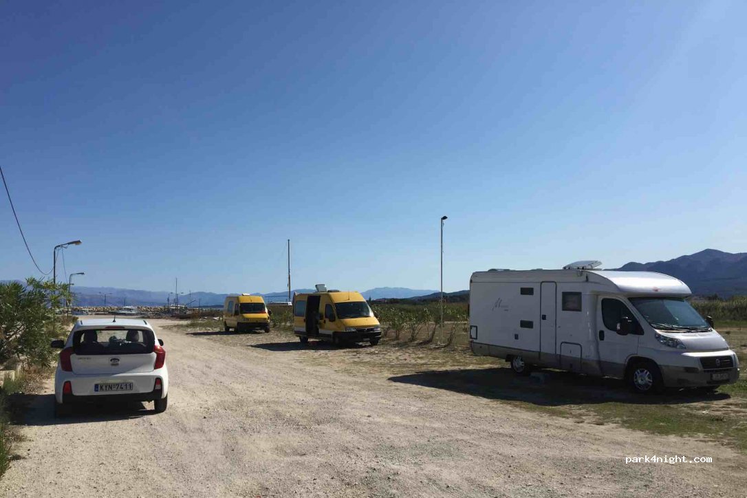 (490 81) Astrakeri - Unnamed Road — foto 2